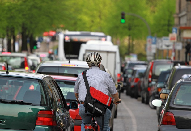 Climate-neutral mobility: private and business mobility 